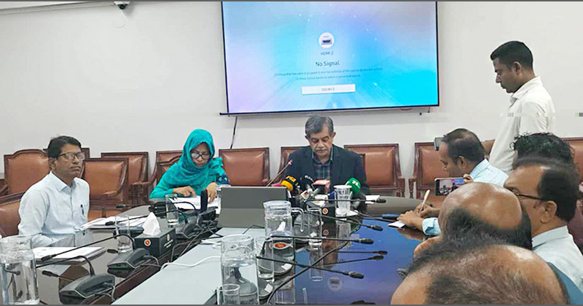 শিক্ষকদের বাড়িভাড়া বাড়ানোর উদ্যোগে সরকারের ইতিবাচক সাড়া — জানালেন শিক্ষা উপদেষ্টা